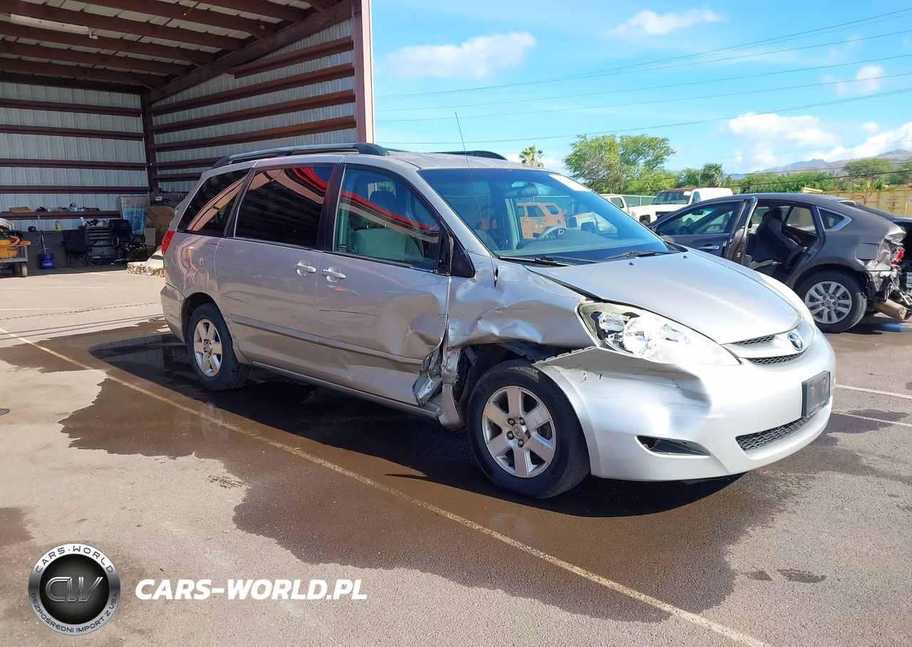2009 Toyota Sienna Le