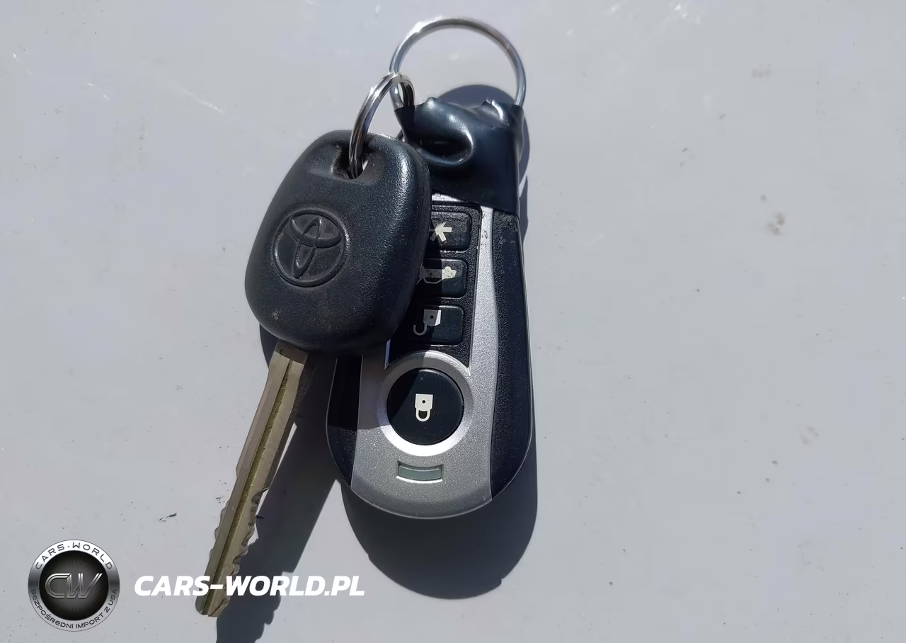 2009 Toyota Sienna Le VIN:5TDZK23C09S288678 - 11