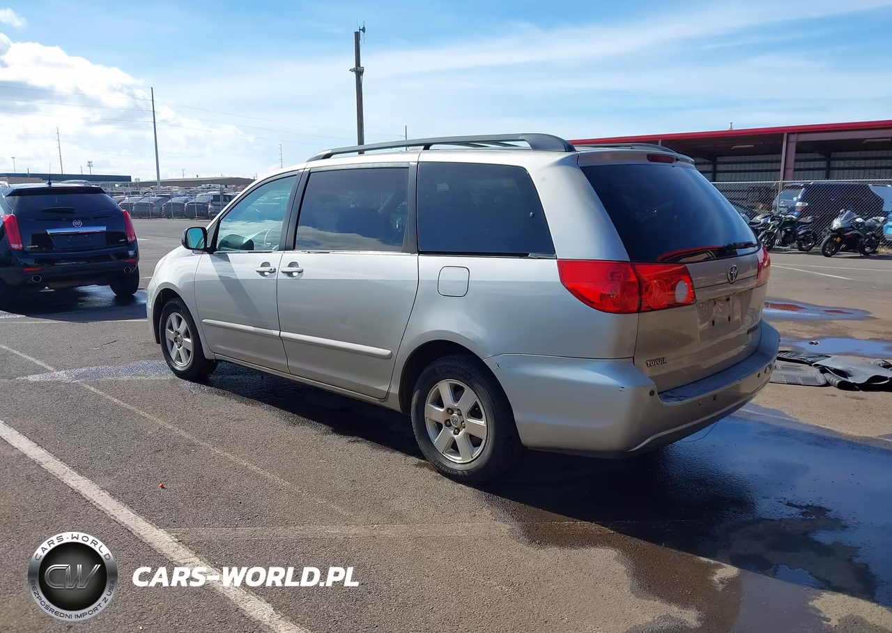 2009 Toyota Sienna Le VIN:5TDZK23C09S288678 - 3