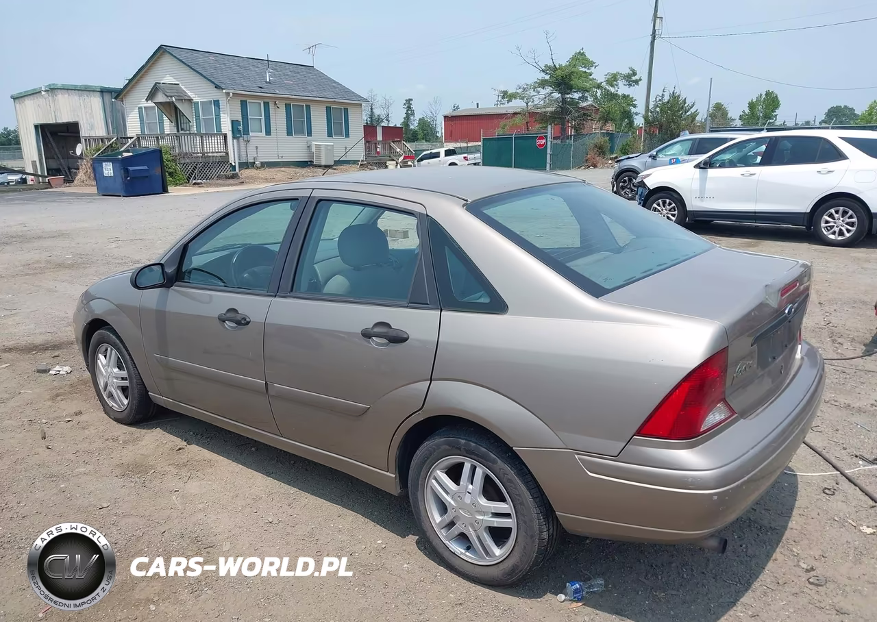 2003 Ford Focus Se VIN:1FAHP34P83W323713 - 3