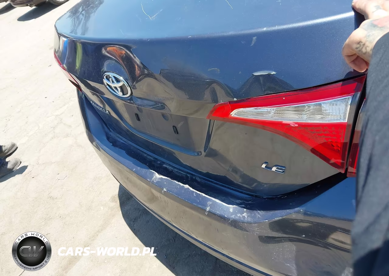 2014 Toyota Corolla Le VIN:5YFBURHE0EP161690 - 6