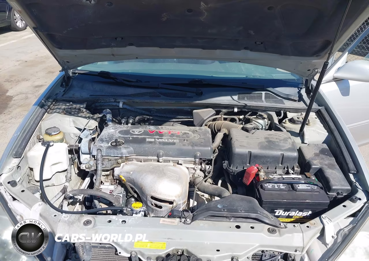 2003 Toyota Camry Le VIN:4T1BE32K43U123772 - 10