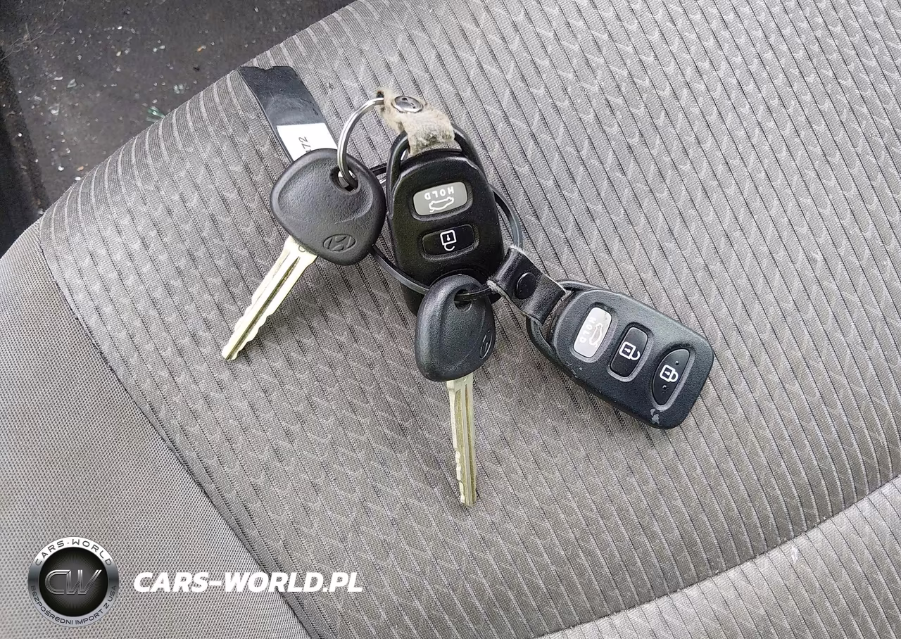 2014 Hyundai Elantra VIN:KMHDH6AH6EU026101 - 11