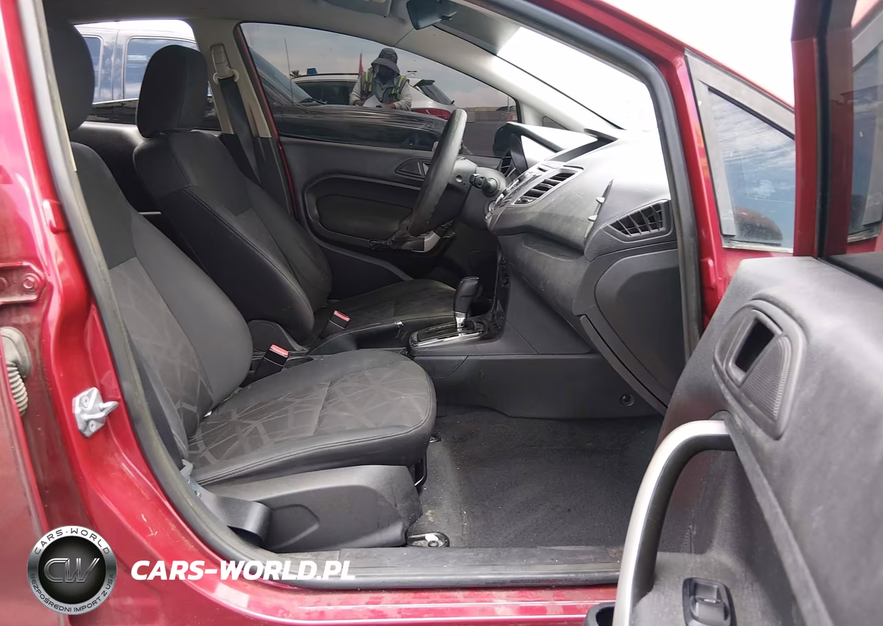 2011 Ford Fiesta Se VIN:3FADP4EJ1BM207721 - 5