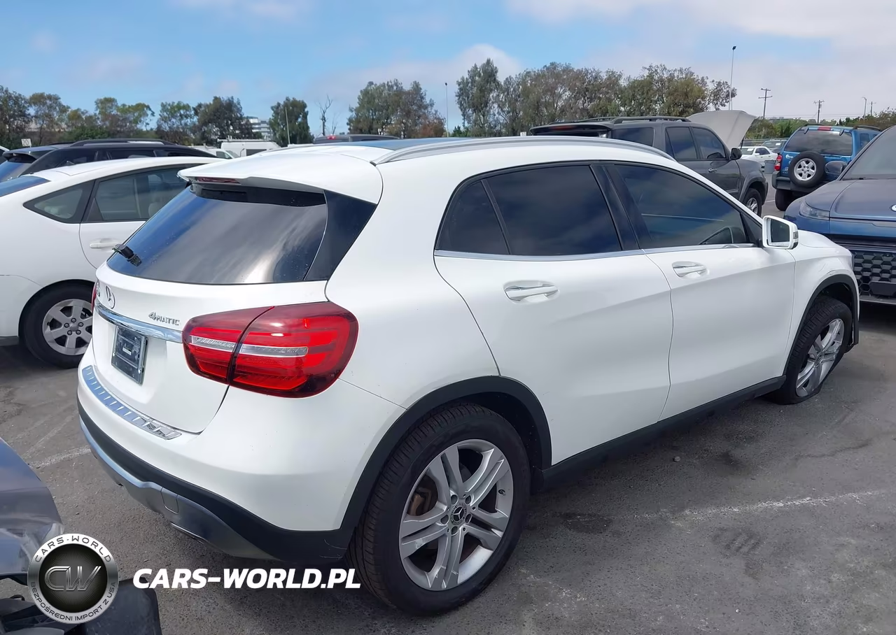 2018 Mercedes-Benz Gla 250 4Matic VIN:WDCTG4GB2JU000237 - 4