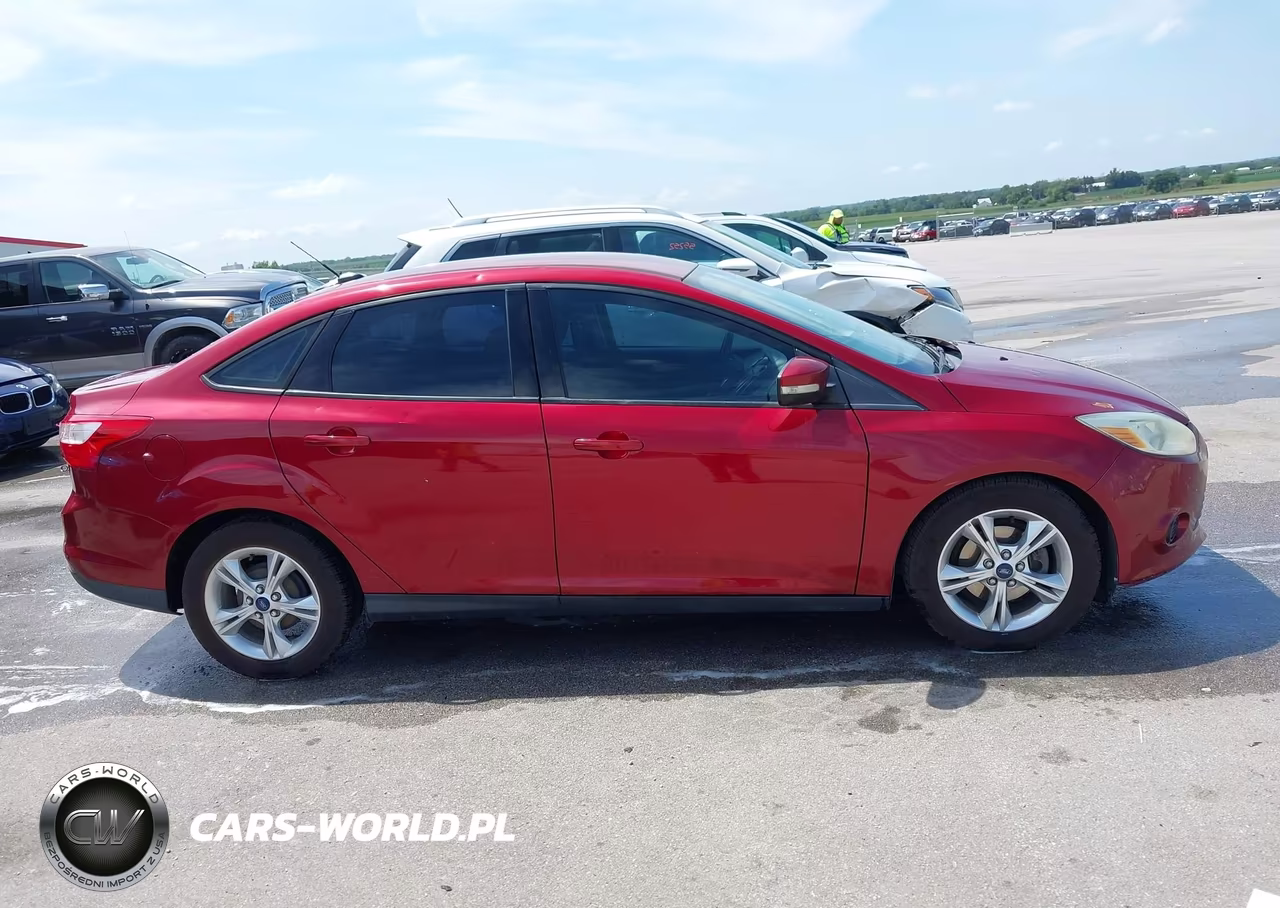 2014 Ford Focus Se VIN:1FADP3F28EL350205 - 13