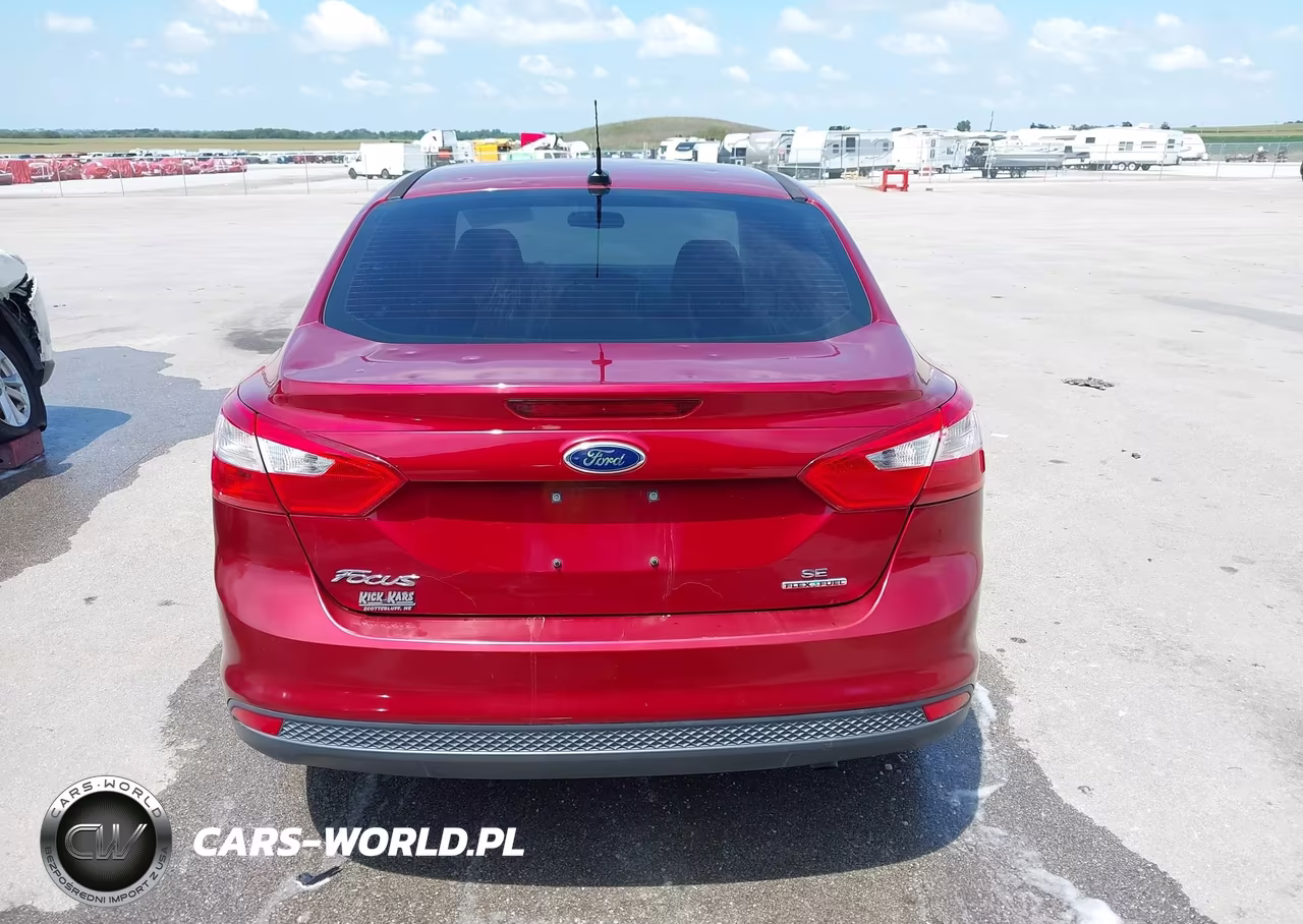 2014 Ford Focus Se VIN:1FADP3F28EL350205 - 16