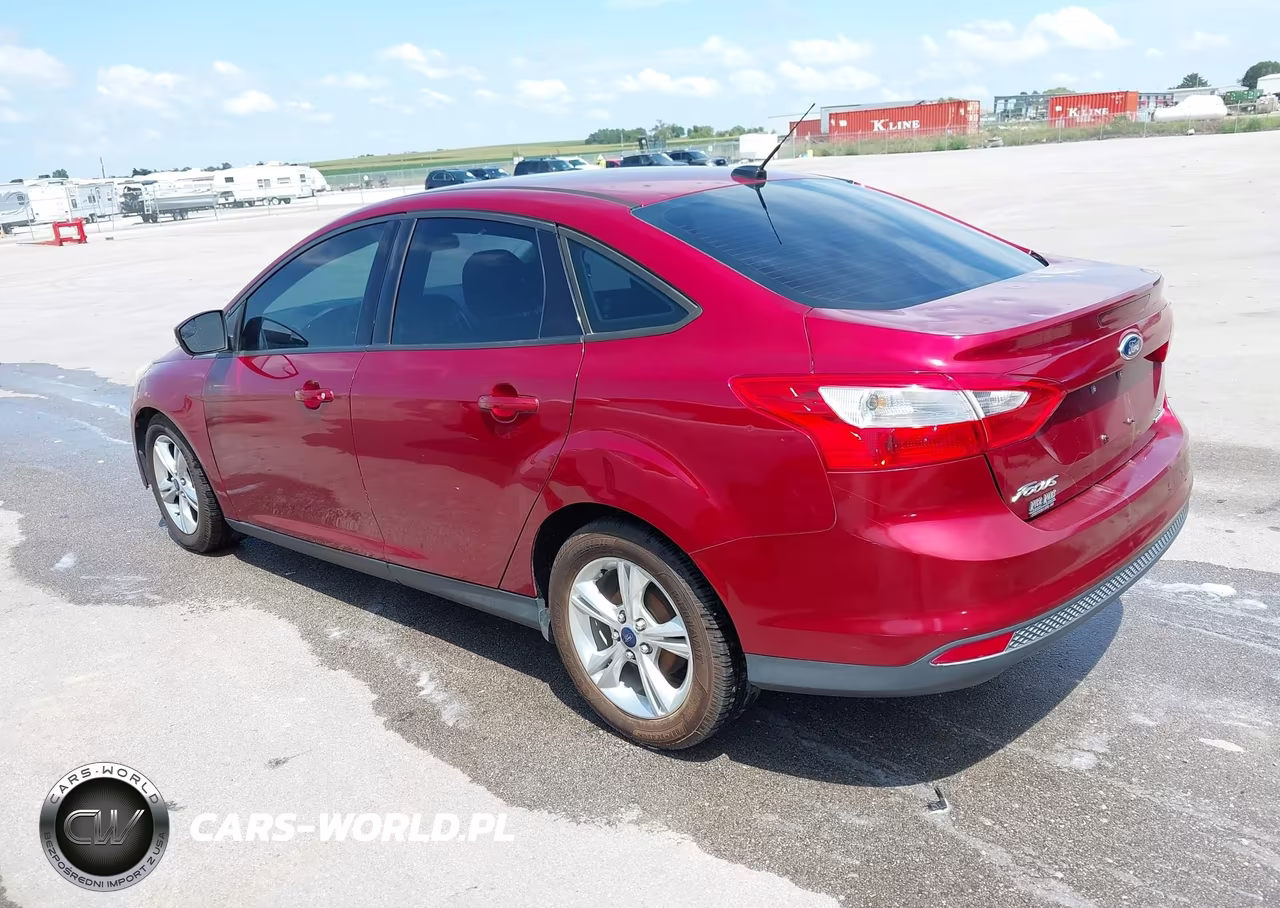 2014 Ford Focus Se VIN:1FADP3F28EL350205 - 3
