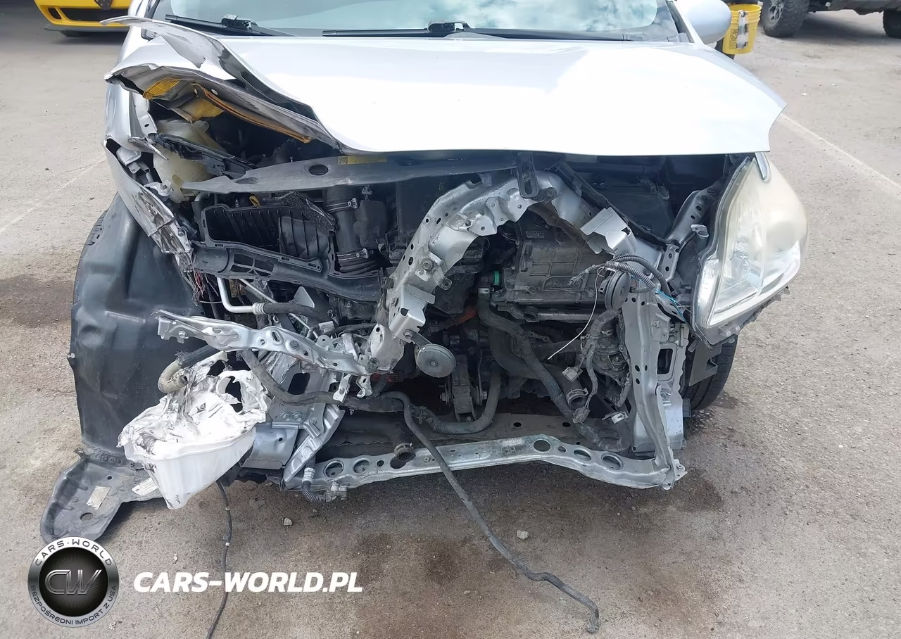 2014 Toyota Prius Two VIN:JTDKN3DU4E1771393 - 6