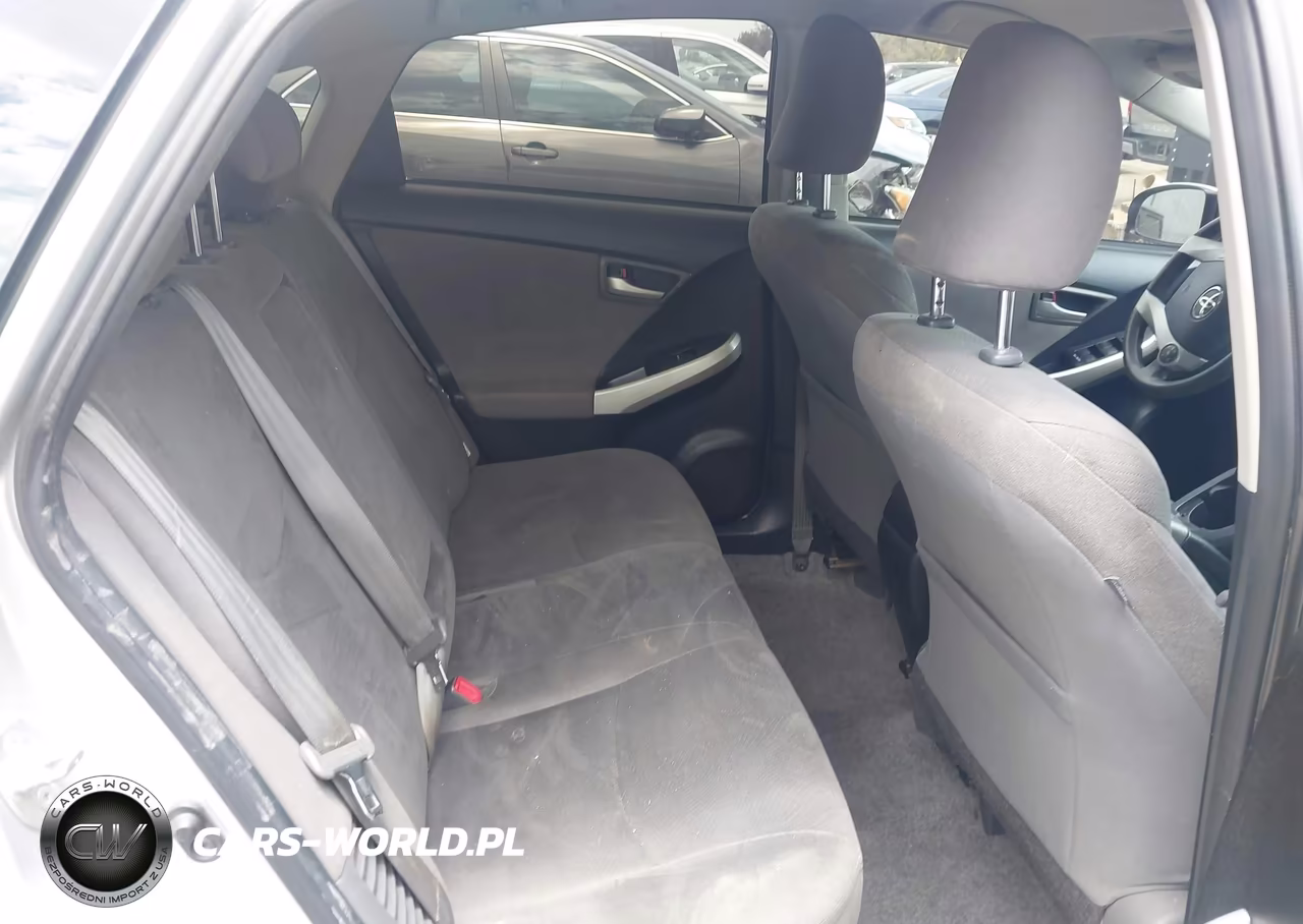 2014 Toyota Prius Two VIN:JTDKN3DU4E1771393 - 8