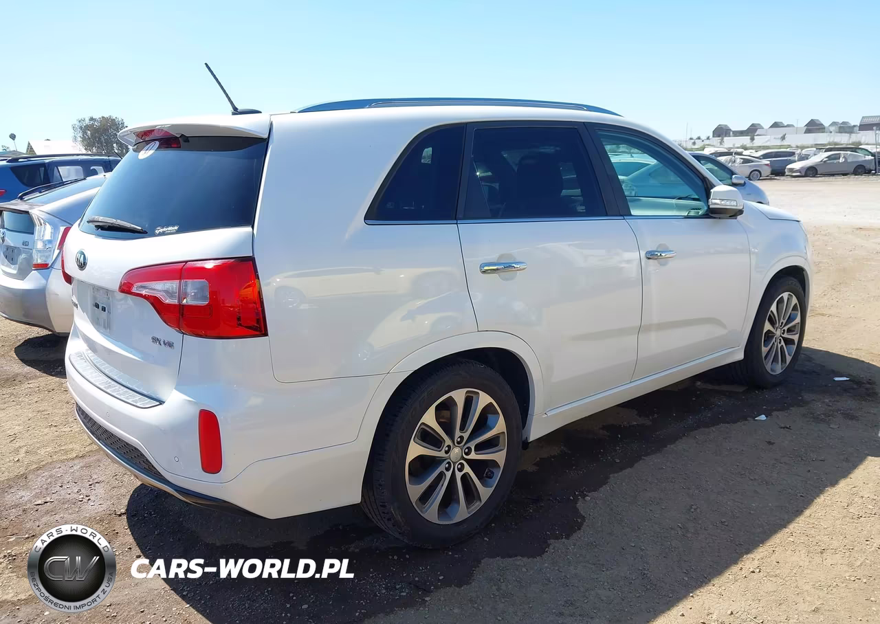 2015 Kia Sorento Sx V6 VIN:5XYKW4A72FG649117 - 4