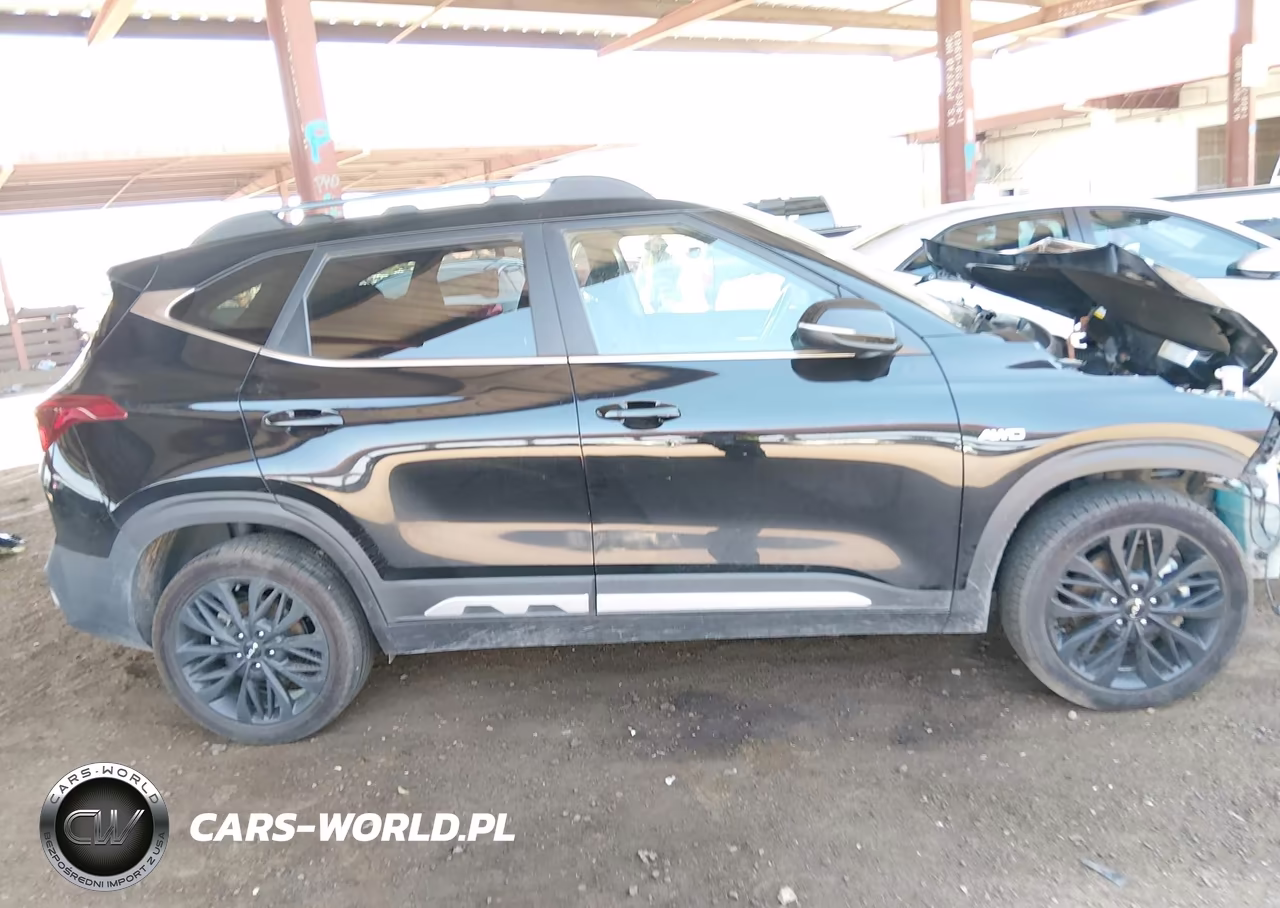 2022 Kia Seltos Nightfall Edition VIN:KNDEUCA23N7341631 - 14