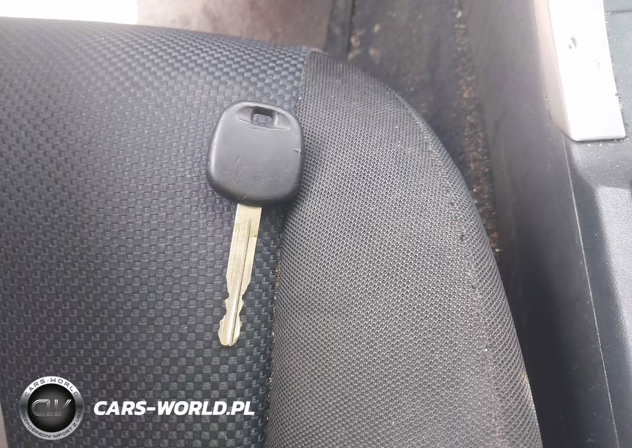 2005 Scion Tc VIN:JTKDE177850029984 - 11