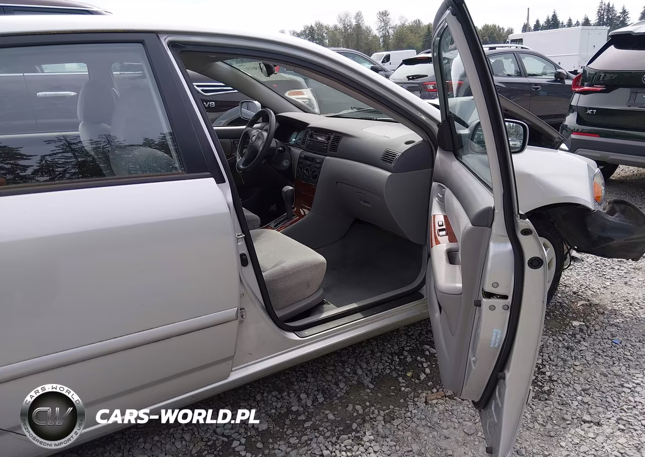 2004 Toyota Corolla Le VIN:1NXBR32E34Z199600 - 5