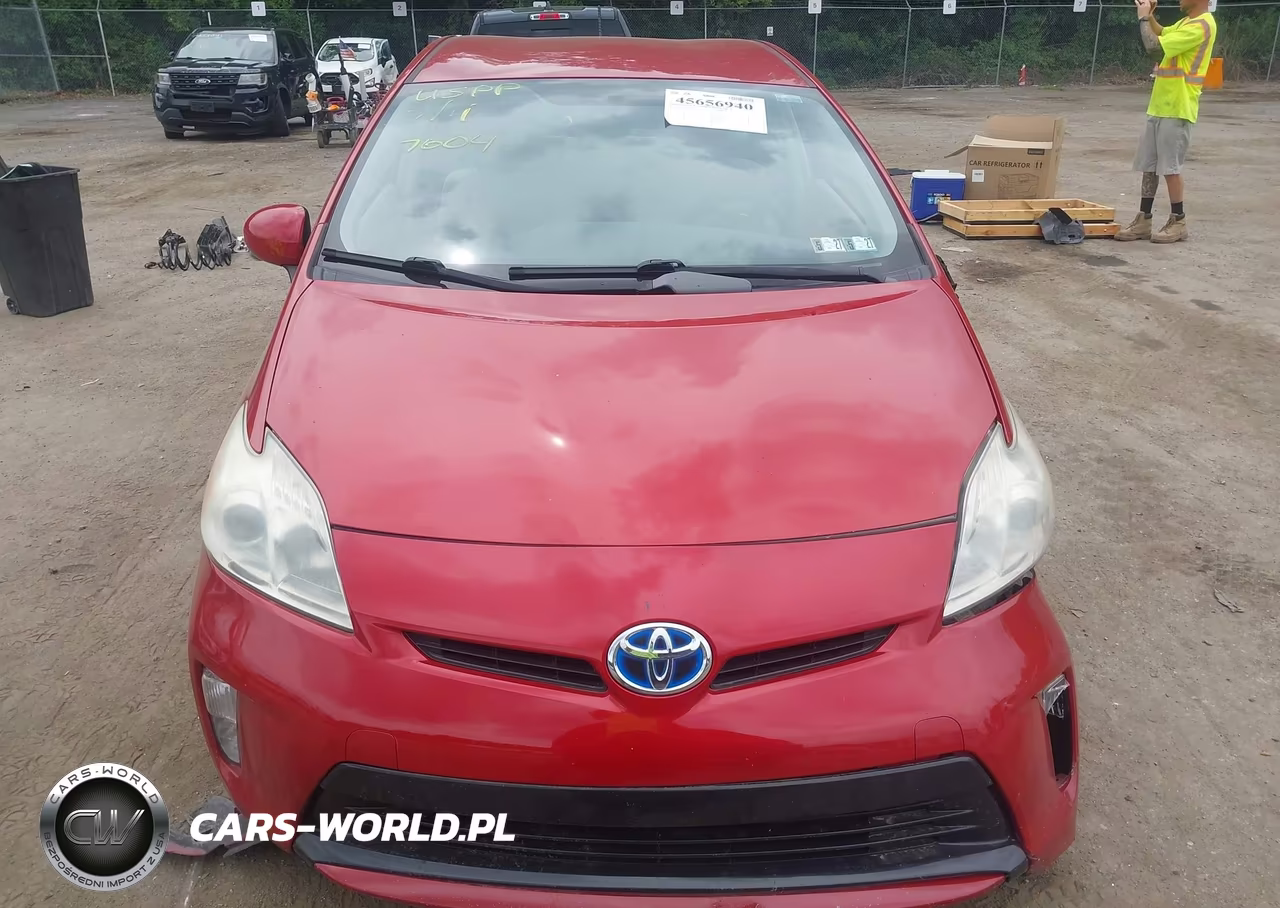 2014 Toyota Prius Two VIN:JTDKN3DU8E1737604 - 12