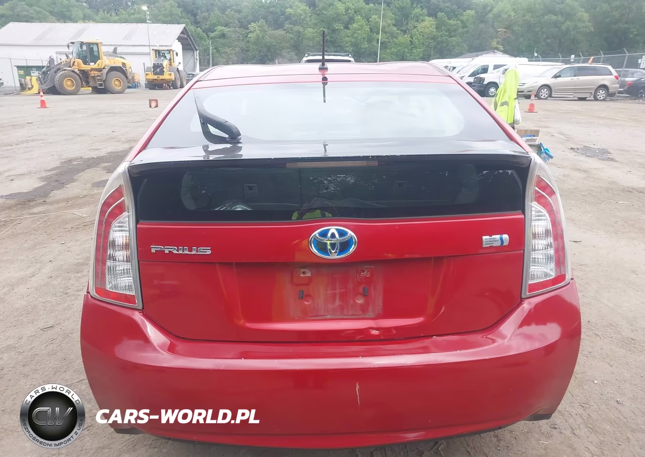 2014 Toyota Prius Two VIN:JTDKN3DU8E1737604 - 16
