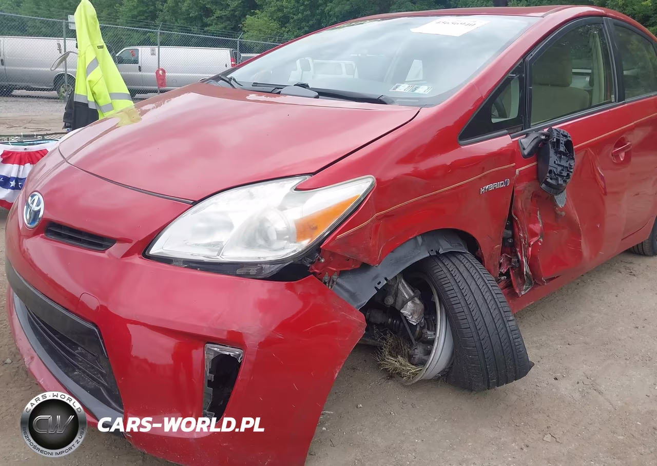 2014 Toyota Prius Two VIN:JTDKN3DU8E1737604 - 6