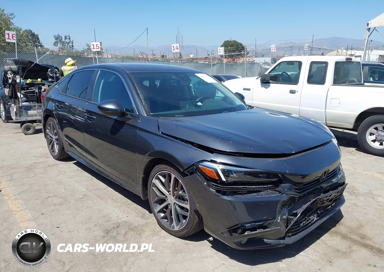 2023 Honda Civic Touring – zdjęcie 1 z 16