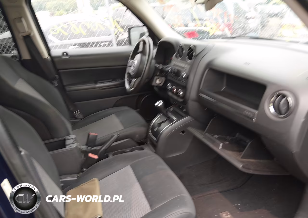 2013 Jeep Patriot Latitude VIN:1C4NJRFB8DD140361 - 5