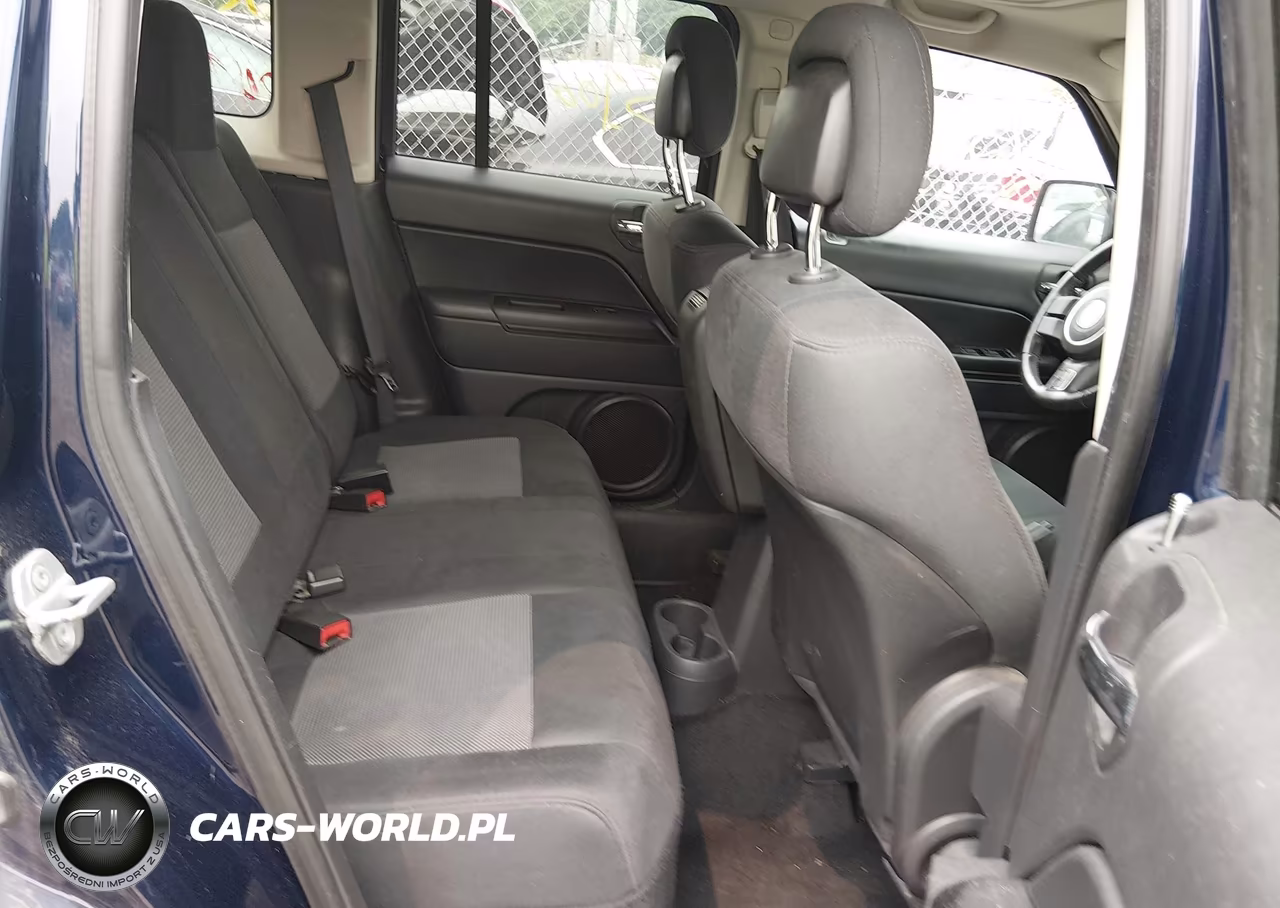 2013 Jeep Patriot Latitude VIN:1C4NJRFB8DD140361 - 8