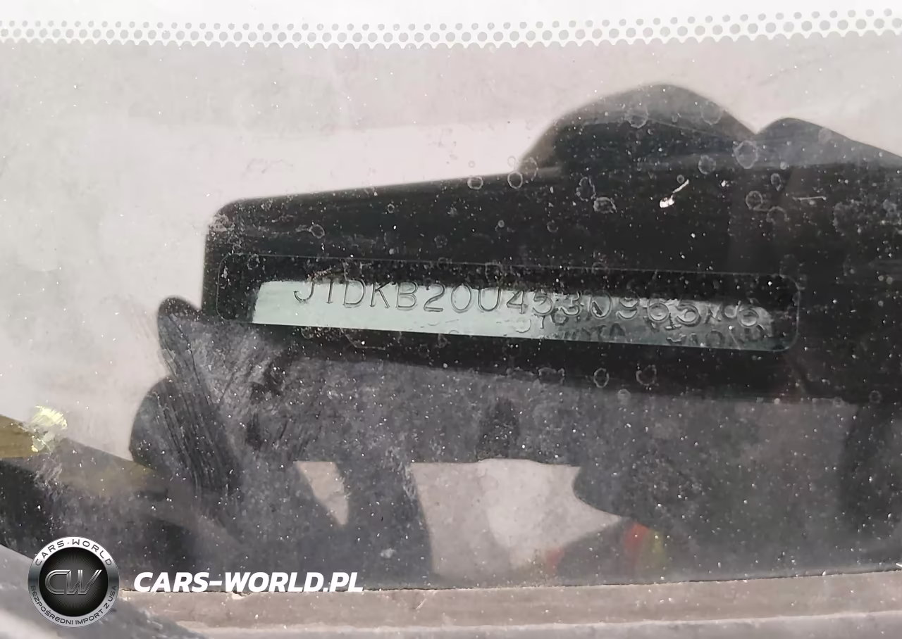 2005 Toyota Prius VIN:JTDKB20U453096576 - 11