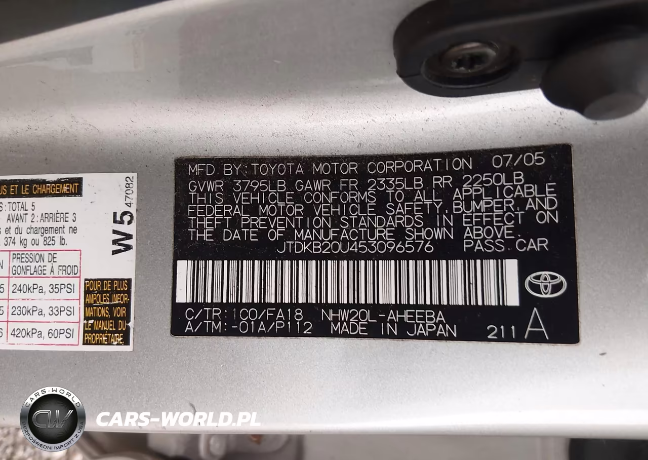 2005 Toyota Prius VIN:JTDKB20U453096576 - 9