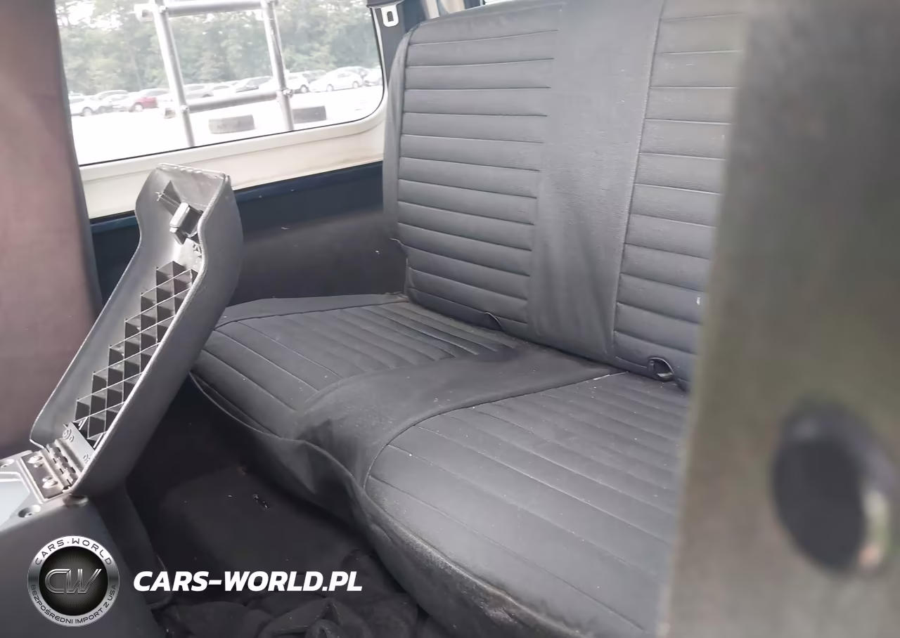 2005 Jeep Wrangler X VIN:1J4FA39S35P349448 - 8