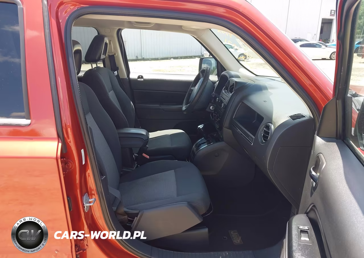 2009 Jeep Patriot Sport VIN:1J4FT28B39D160232 - 5