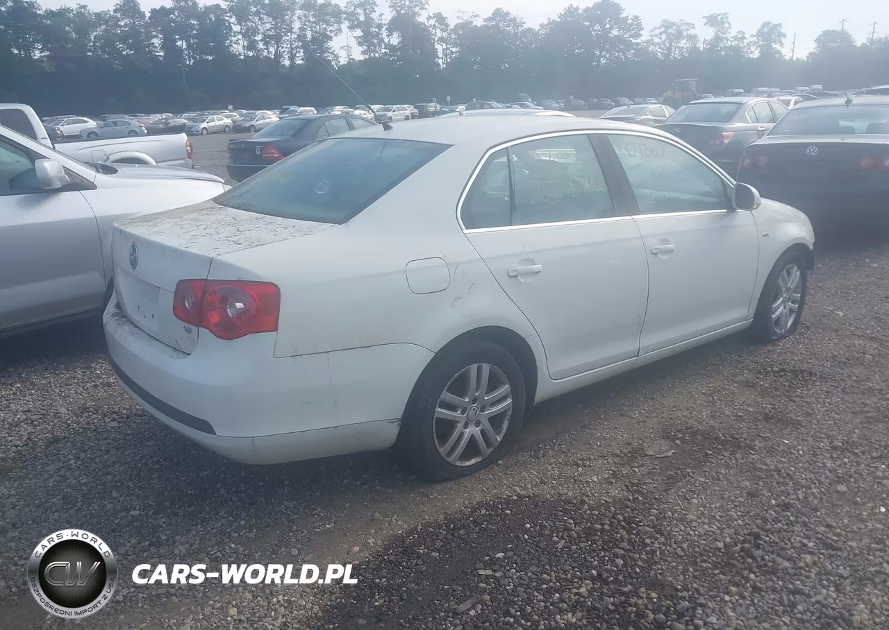 2007 Volkswagen Jetta Wolfsburg Edition VIN:3VWEF71K97M140498 - 4