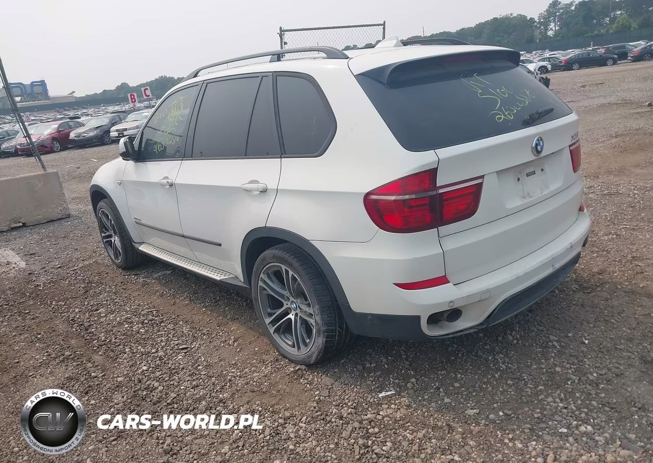 2012 BMW X5 xDrive35D VIN:5UXZW0C56CL668187 - 3