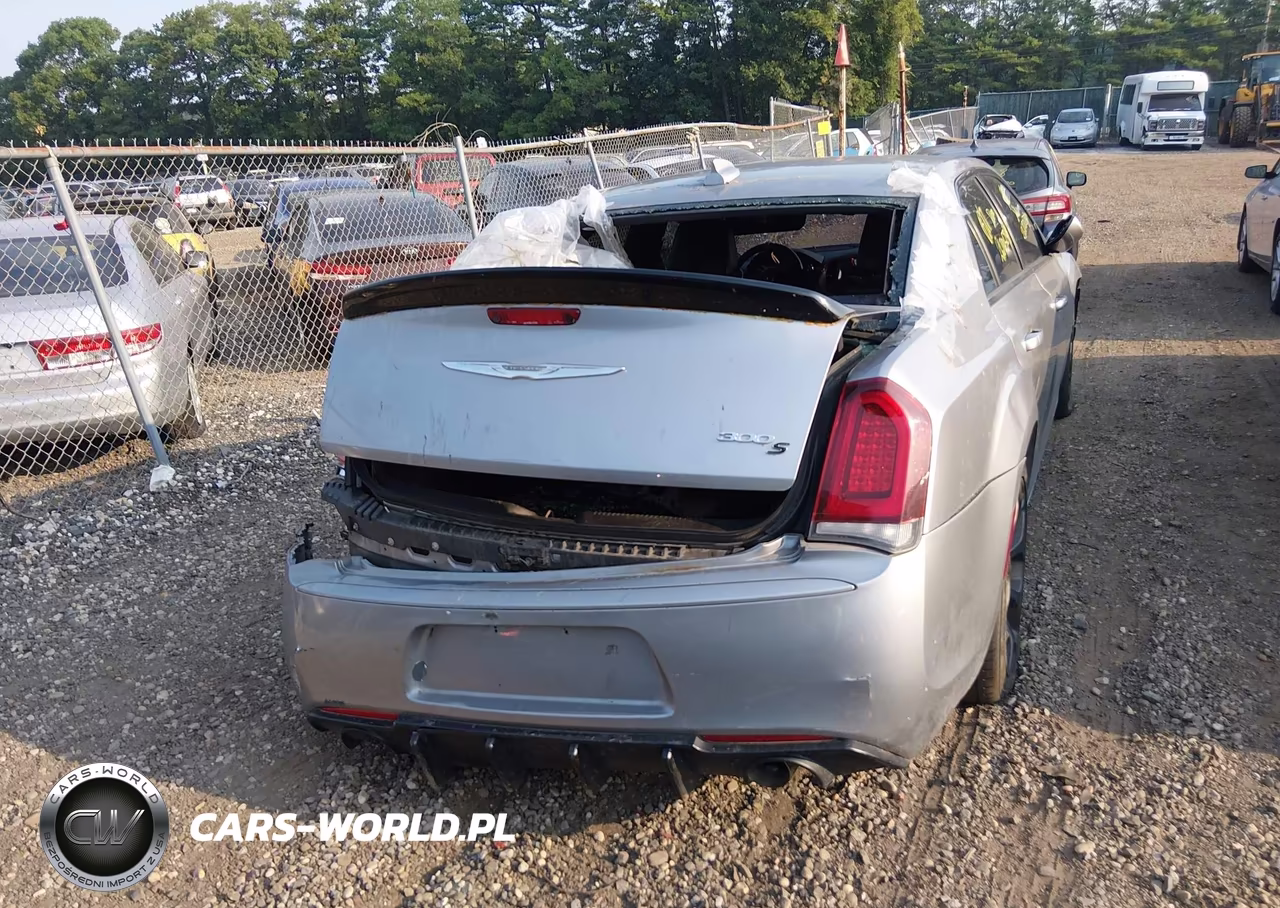 2016 Chrysler 300 300S VIN:2C3CCABG7GH229869 - 15