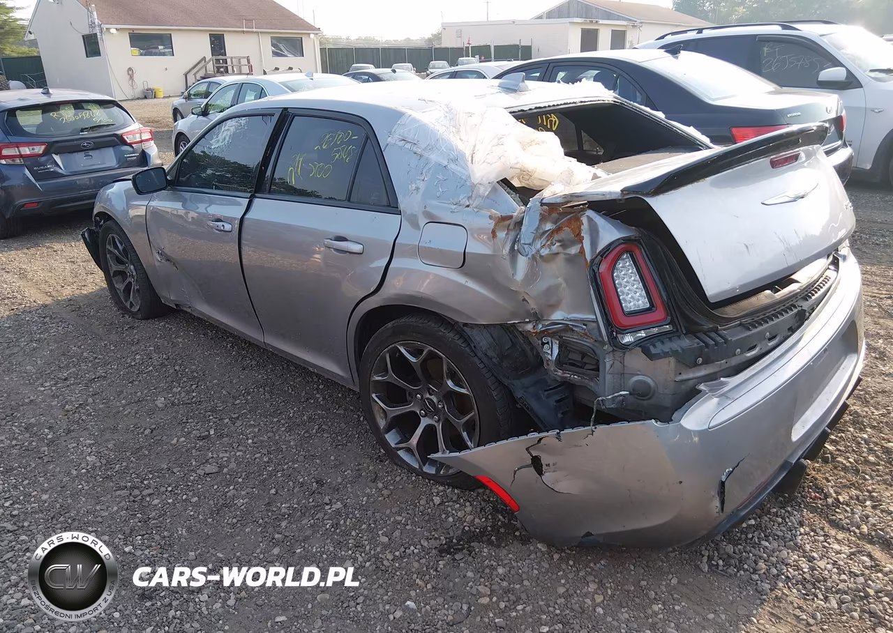 2016 Chrysler 300 300S VIN:2C3CCABG7GH229869 - 3