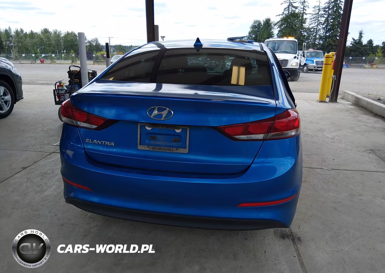 2018 Hyundai Elantra Sel VIN:5NPD84LF0JH315502 - 17