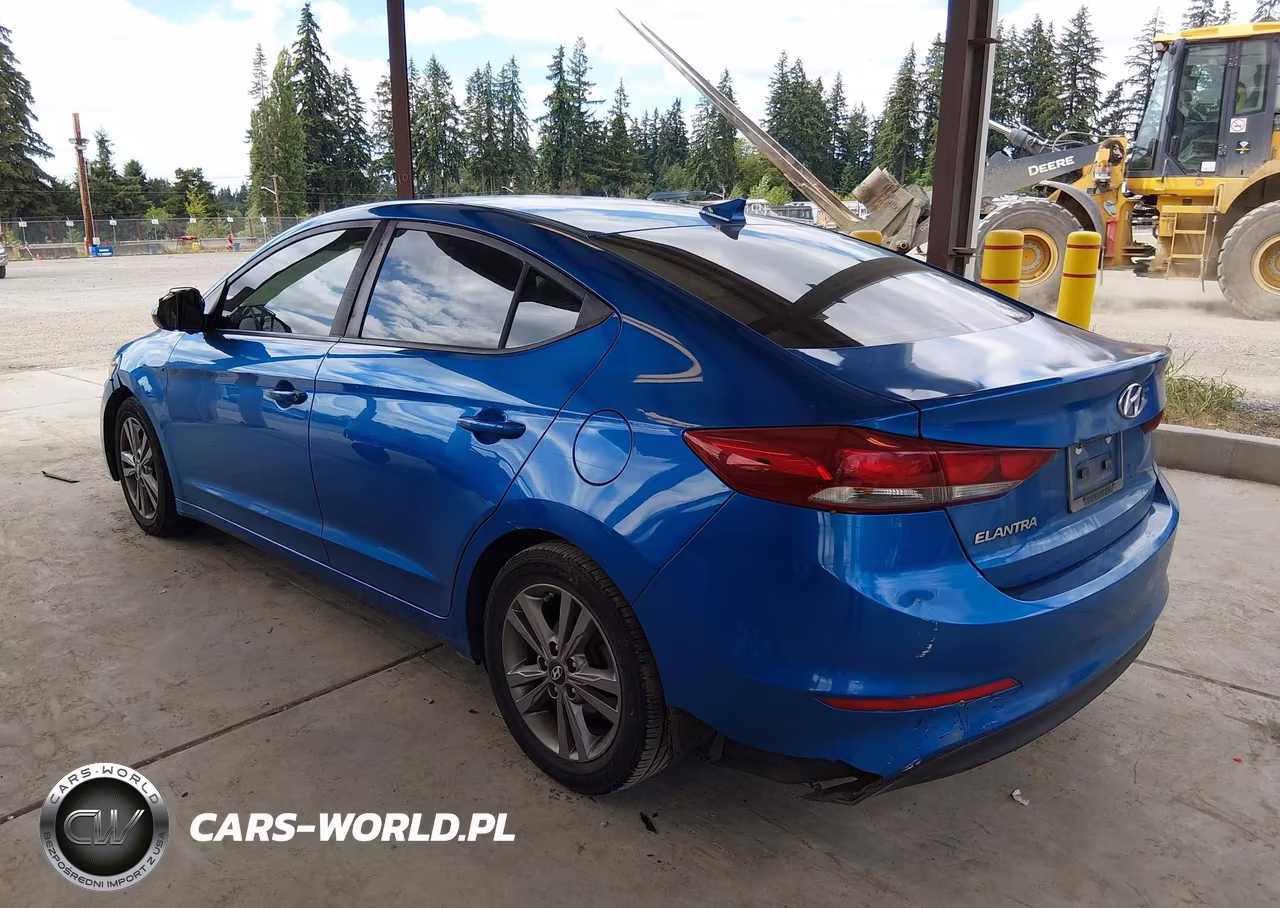 2018 Hyundai Elantra Sel VIN:5NPD84LF0JH315502 - 3