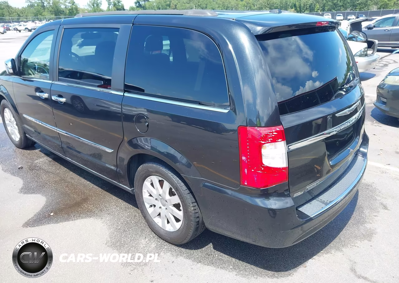 2013 Chrysler Town & Country Touring VIN:2C4RC1BG9DR691281 - 3