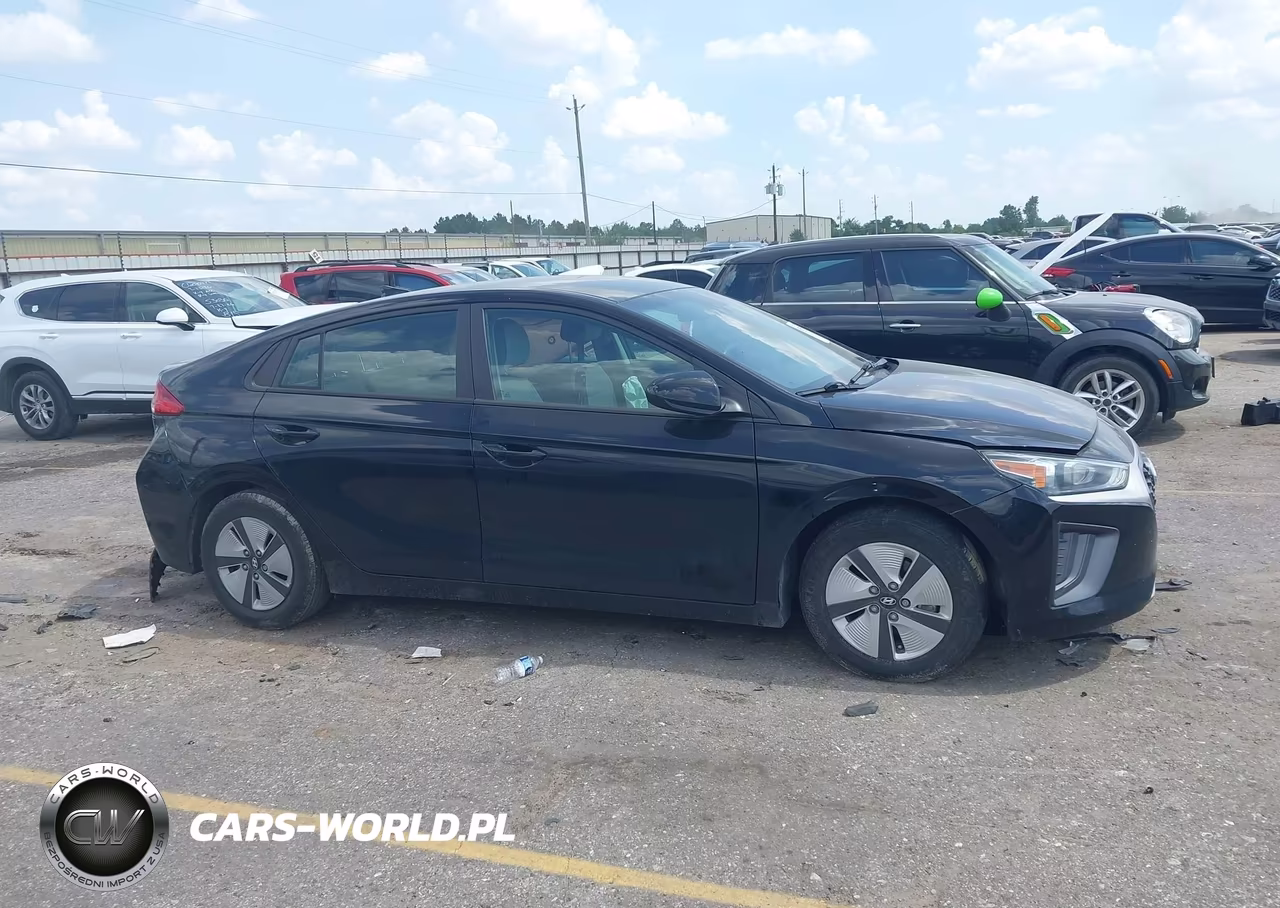 2022 Hyundai Ioniq Hybrid Blue VIN:KMHC65LC9NU281435 - 13
