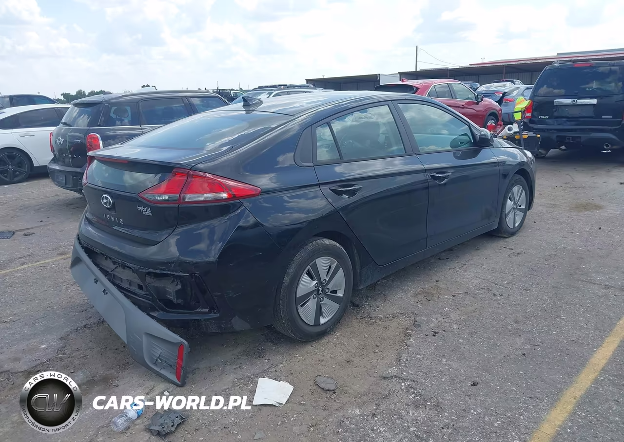 2022 Hyundai Ioniq Hybrid Blue VIN:KMHC65LC9NU281435 - 4