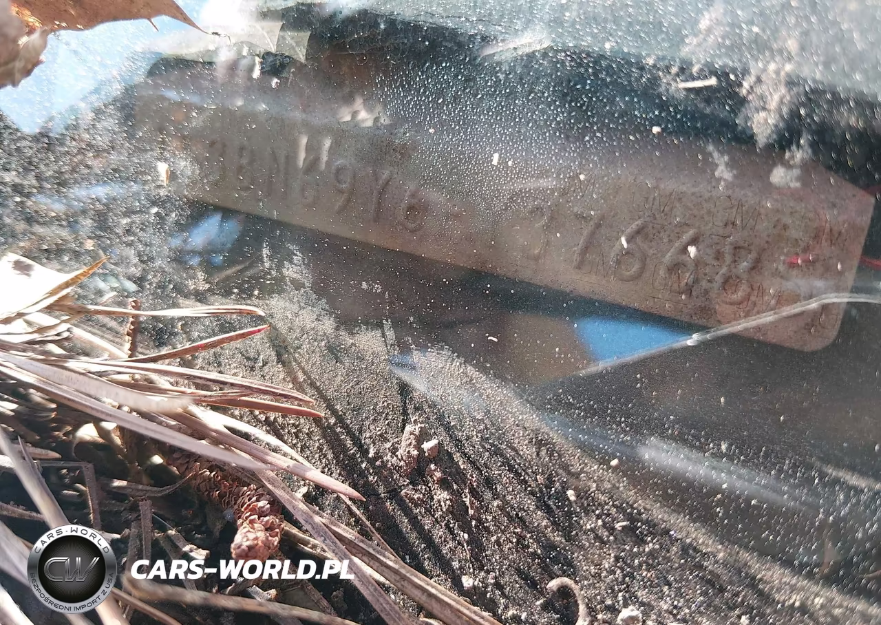 1985 Oldsmobile Delta 88 Royale VIN:1G3BN69Y6FY376685 - 9