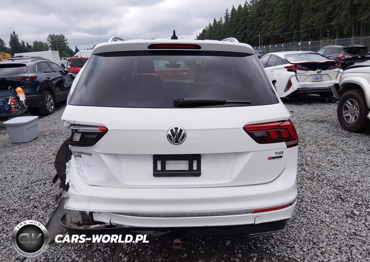 2018 Volkswagen Tiguan 2.0T Sel Premium VIN:3VV4B7AX6JM201417 - 16