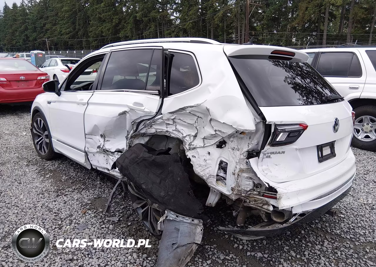 2018 Volkswagen Tiguan 2.0T Sel Premium VIN:3VV4B7AX6JM201417 - 3