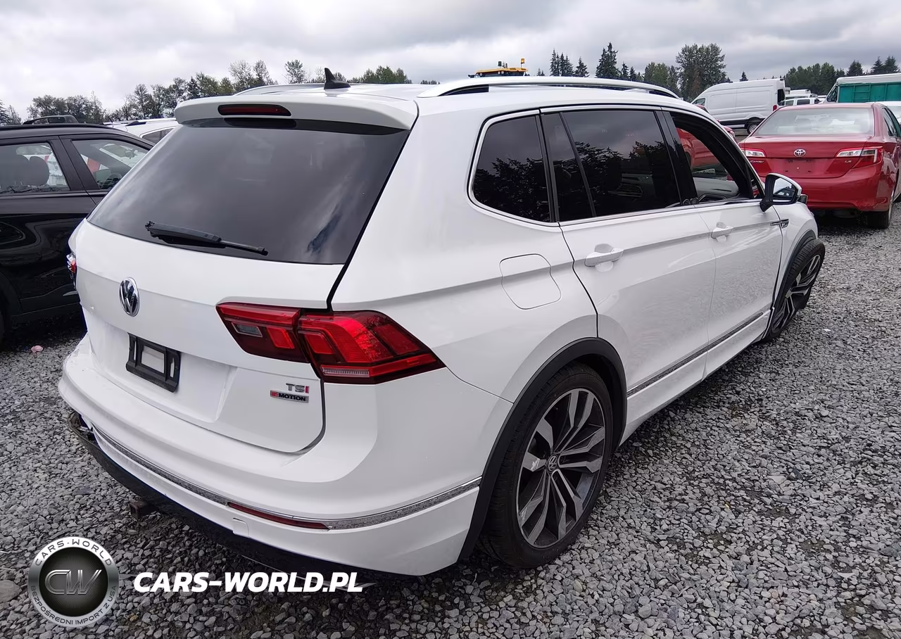 2018 Volkswagen Tiguan 2.0T Sel Premium VIN:3VV4B7AX6JM201417 - 4