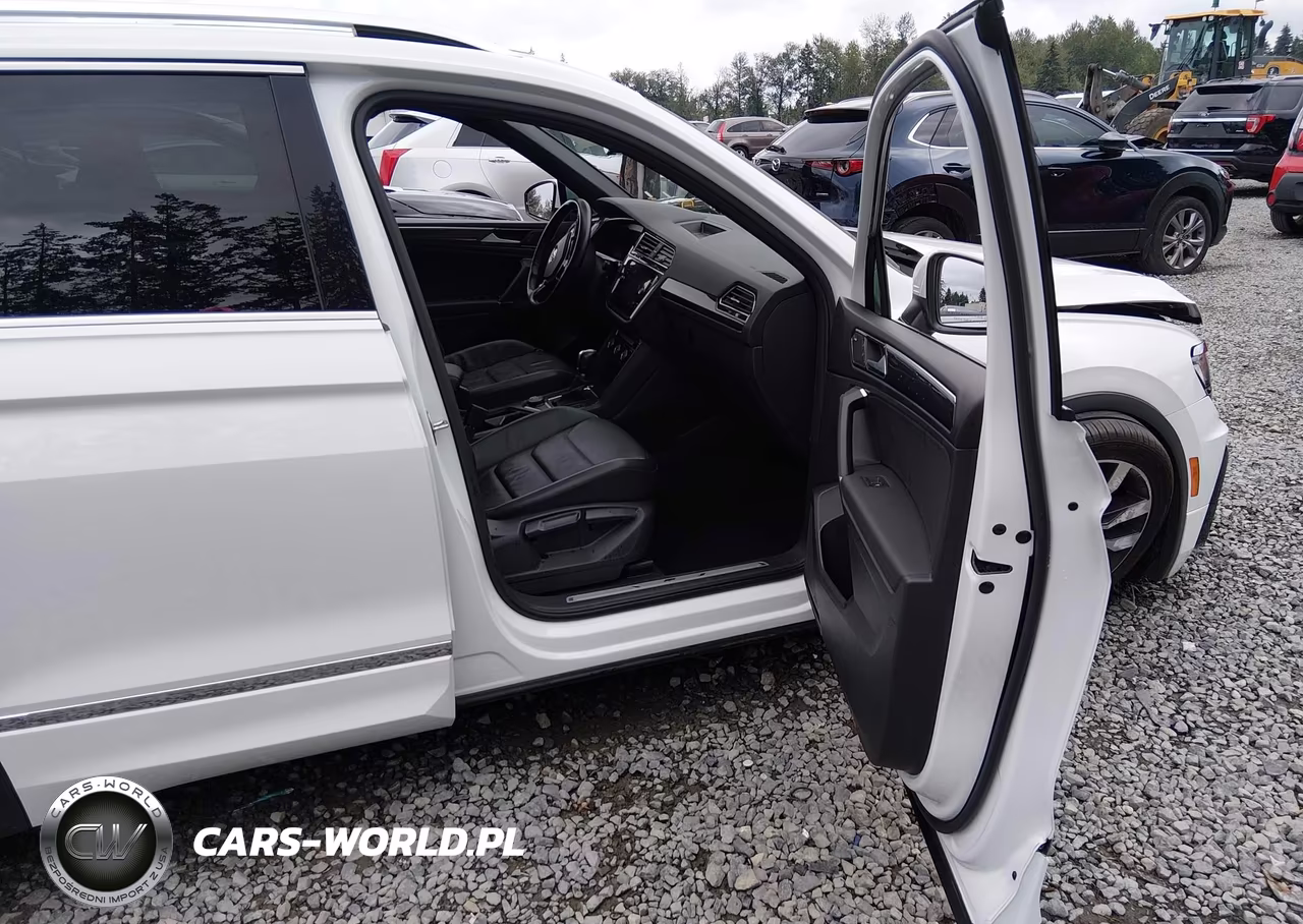 2018 Volkswagen Tiguan 2.0T Sel Premium VIN:3VV4B7AX6JM201417 - 5
