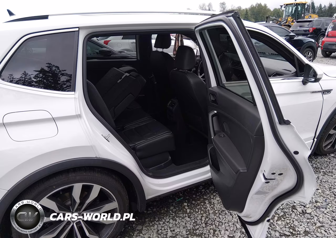 2018 Volkswagen Tiguan 2.0T Sel Premium VIN:3VV4B7AX6JM201417 - 8