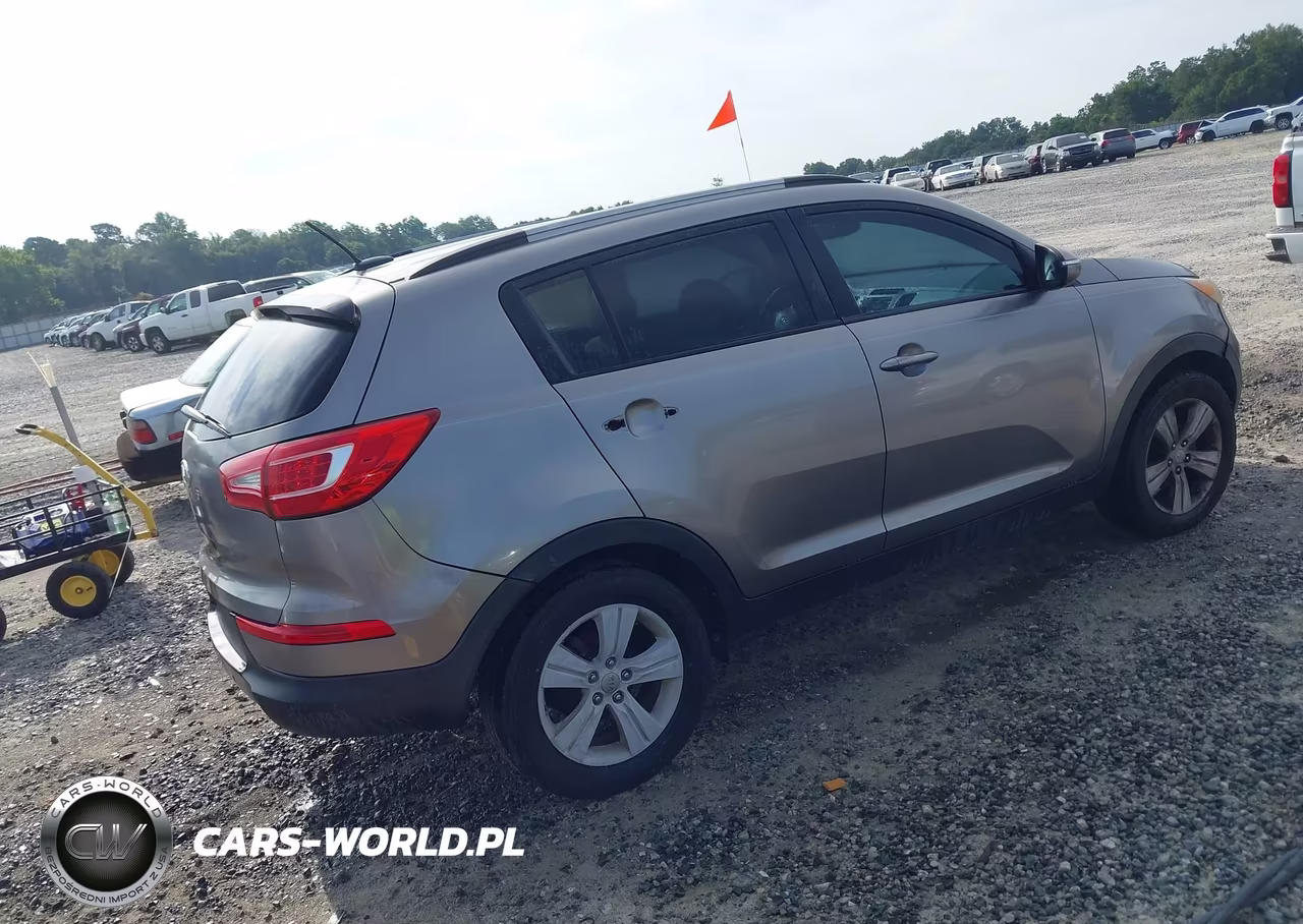 2011 Kia Sportage Lx VIN:KNDPB3A23B7169854 - 4