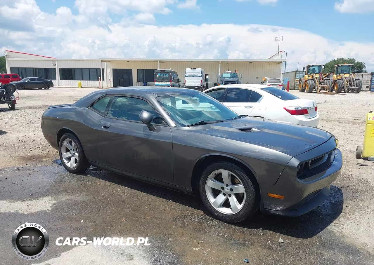 2013 Dodge Challenger Sxt