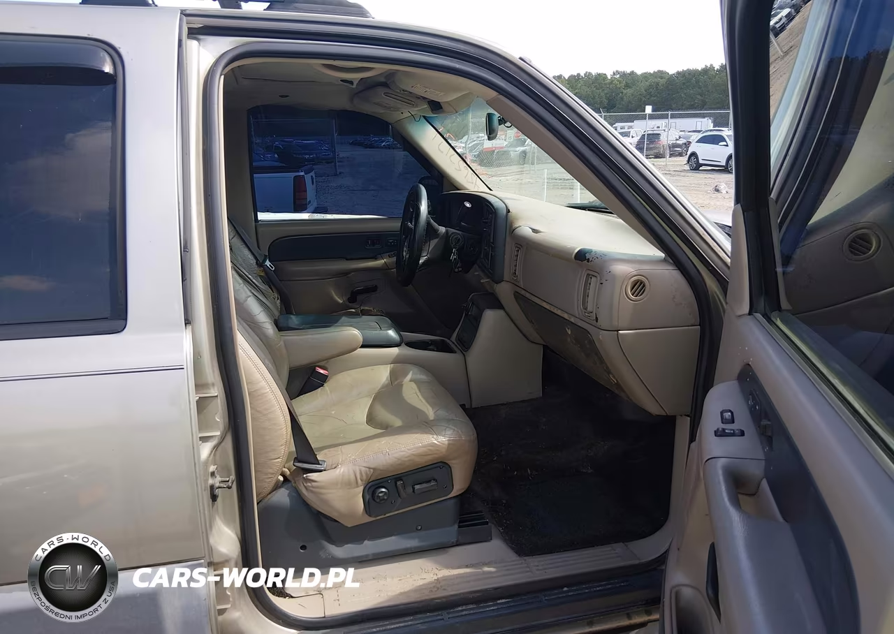 2002 Chevrolet Avalanche 2500 VIN:3GNGC23G72G168265 - 5