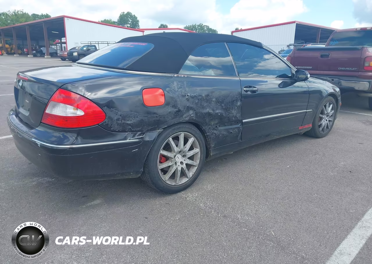 2007 Mercedes-Benz Clk 350 VIN:WDBTK56F87F231301 - 4