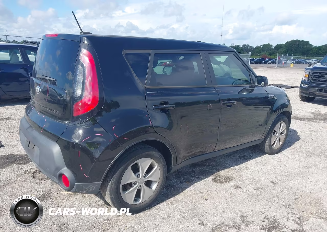 2016 Kia Soul VIN:KNDJN2A27G7384605 - 4