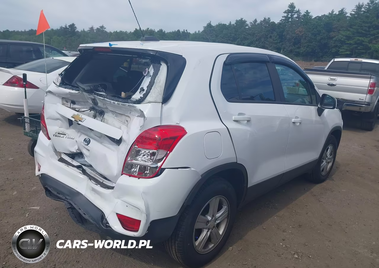 2020 Chevrolet Trax Awd Ls VIN:3GNCJNSB7LL297028 - 4