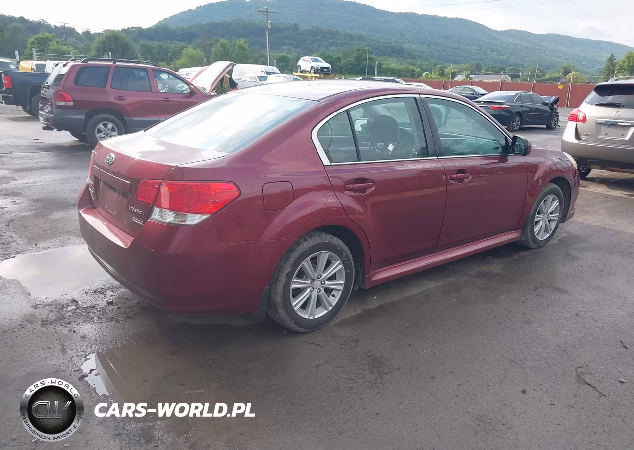 2011 Subaru Legacy 2.5I Premium VIN:4S3BMBG64B3252161 - 4